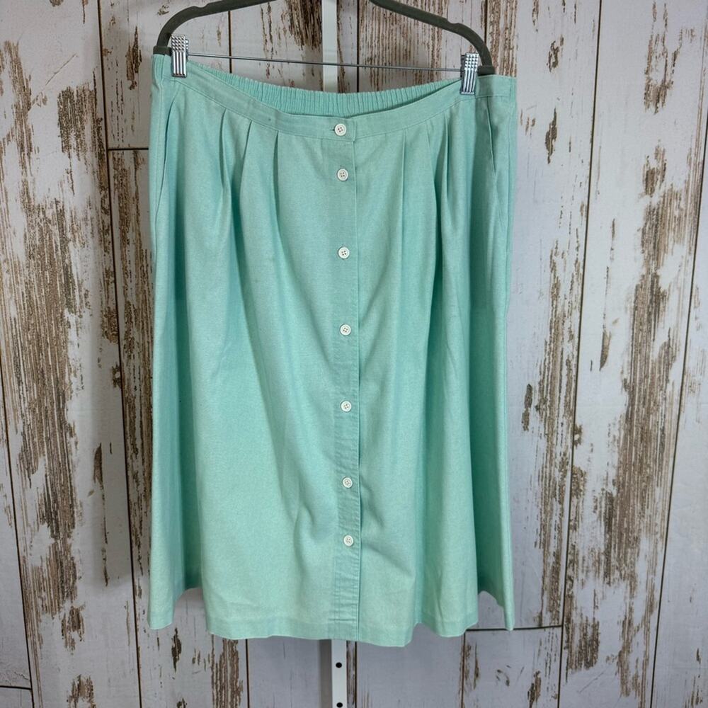Alfred Dunner Light Green/Teal Button-Front Midi Skirt. Size 34 Similar to a 20W
